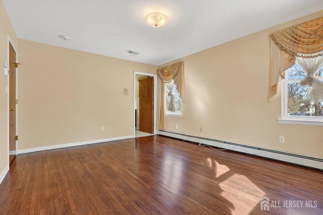 1 Wakefield Drive, Edison, NJ 08820