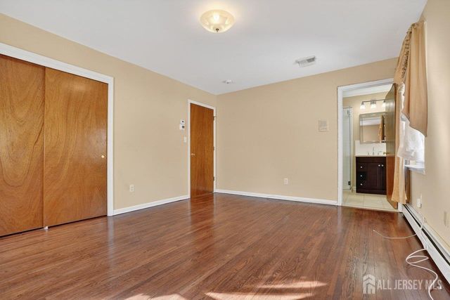 1 Wakefield Drive, Edison, NJ 08820