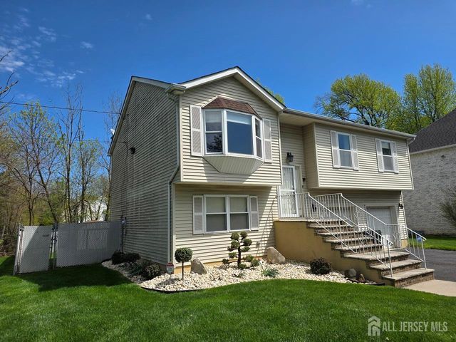 1 Wakefield Drive, Edison, NJ 08820