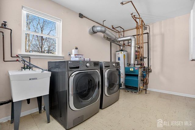 1 Wakefield Drive, Edison, NJ 08820