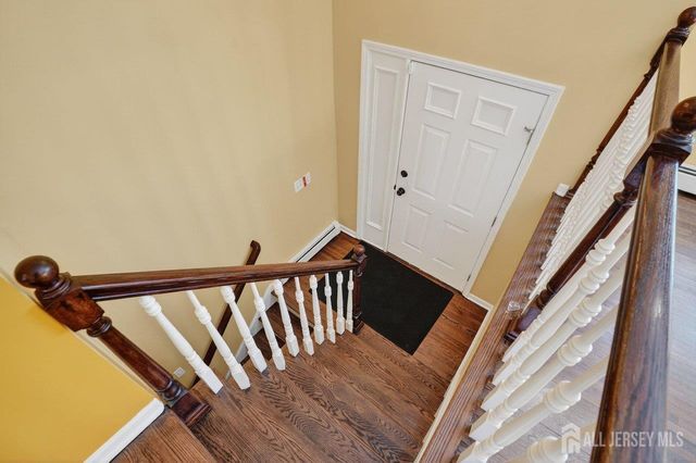 1 Wakefield Drive, Edison, NJ 08820