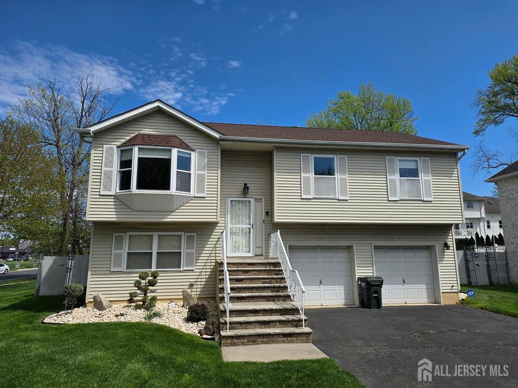 1 Wakefield Drive, Edison, NJ 08820