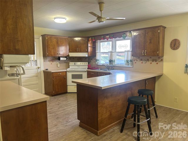 402 E 24TH Street, Kannapolis, NC 28083