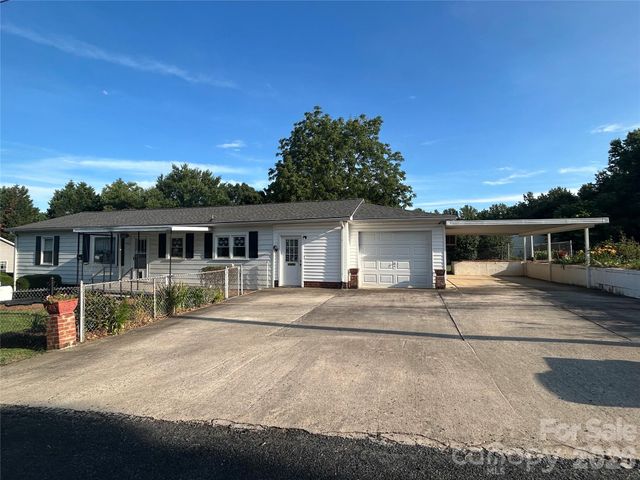 402 E 24TH Street, Kannapolis, NC 28083