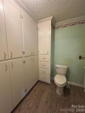402 E 24TH Street, Kannapolis, NC 28083