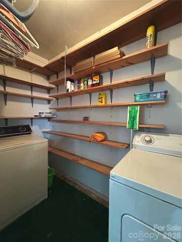 402 E 24TH Street, Kannapolis, NC 28083
