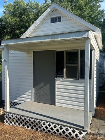 402 E 24TH Street, Kannapolis, NC 28083