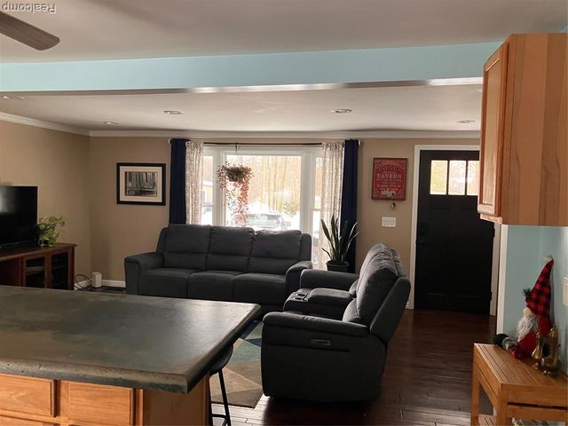 276 Bramble Brae Street, White Lake, MI 48386