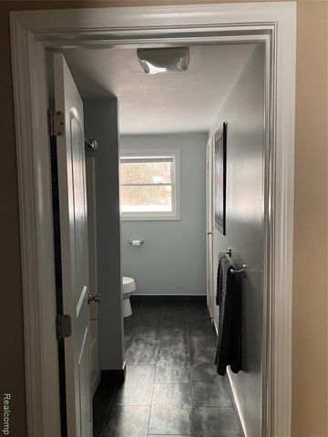 276 Bramble Brae Street, White Lake, MI 48386