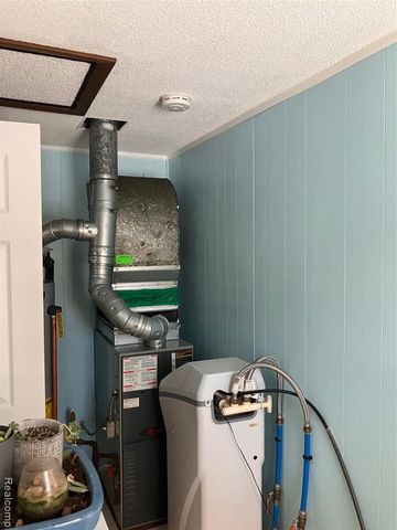 276 Bramble Brae Street, White Lake, MI 48386