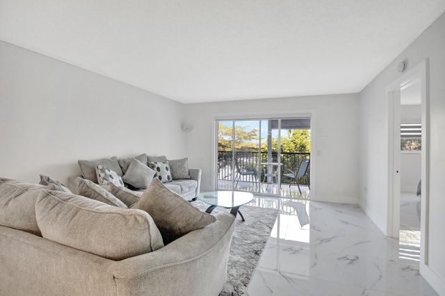13355 SW 16th Court 309 E, Pembroke Pines, FL 33027