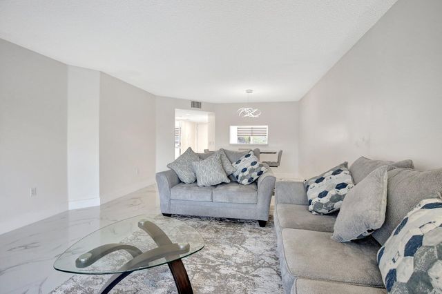 13355 SW 16th Court 309 E, Pembroke Pines, FL 33027
