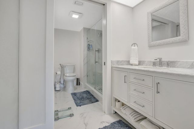 13355 SW 16th Court 309 E, Pembroke Pines, FL 33027