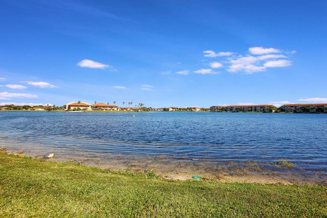 13355 SW 16th Court 309 E, Pembroke Pines, FL 33027
