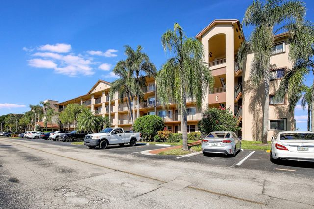 13355 SW 16th Court 309 E, Pembroke Pines, FL 33027