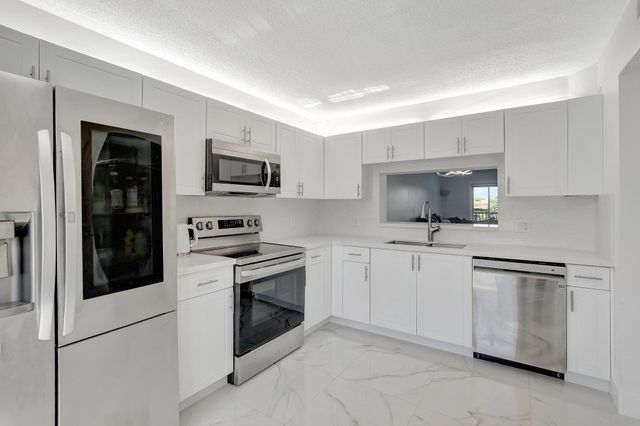 13355 SW 16th Court 309 E, Pembroke Pines, FL 33027