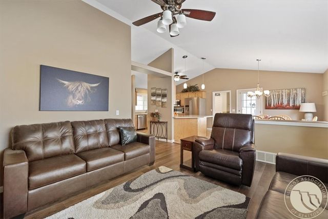 1931 Gleneagles Blvd, Billings, MT 59105