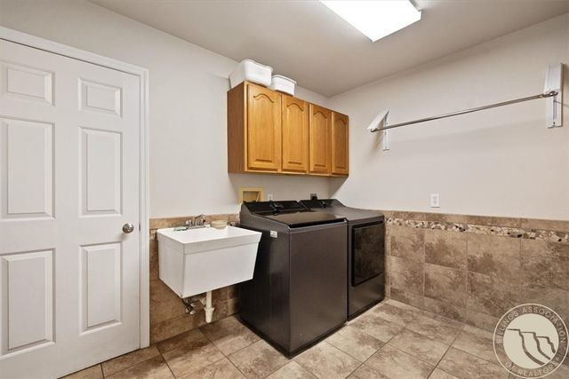 1931 Gleneagles Blvd, Billings, MT 59105