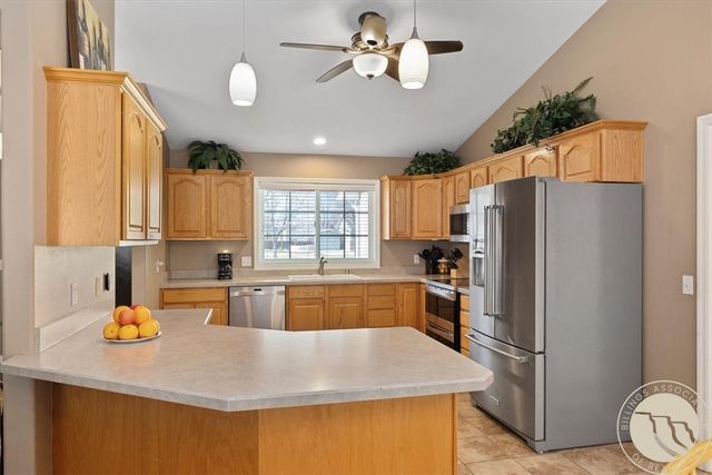 1931 Gleneagles Blvd, Billings, MT 59105