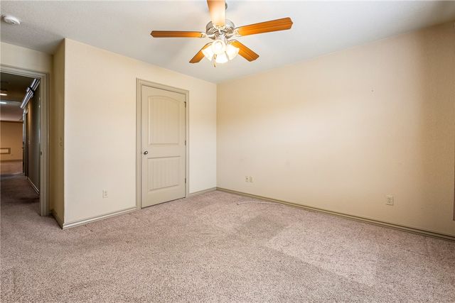 2914 N 17th Street, Rogers, AR 72756