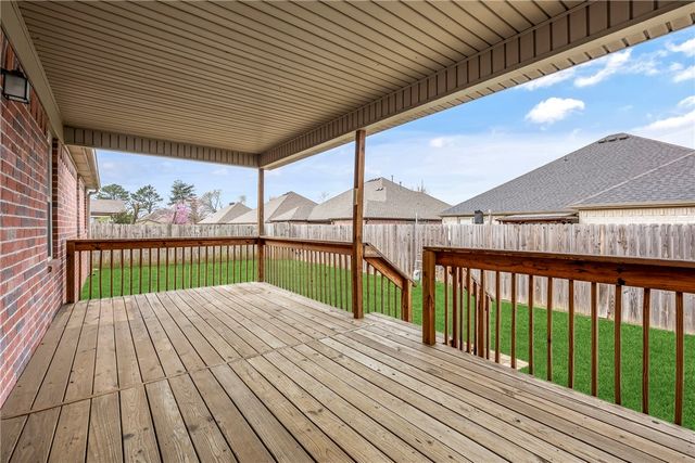 2914 N 17th Street, Rogers, AR 72756