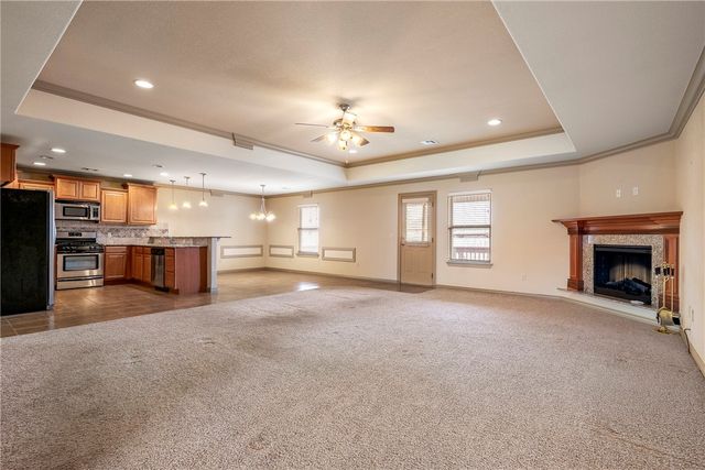 2914 N 17th Street, Rogers, AR 72756