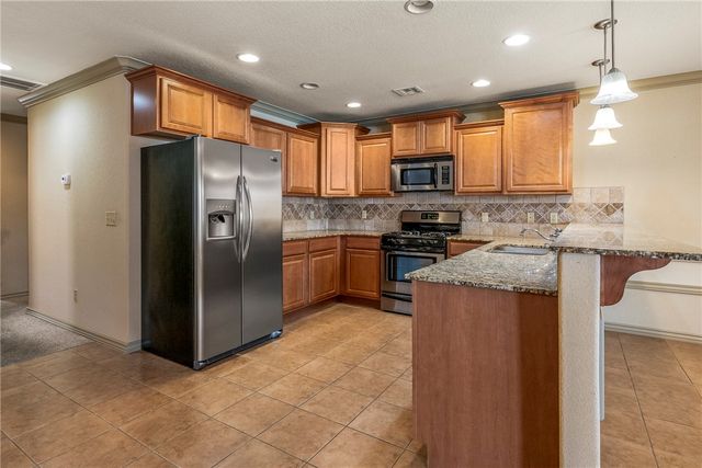 2914 N 17th Street, Rogers, AR 72756