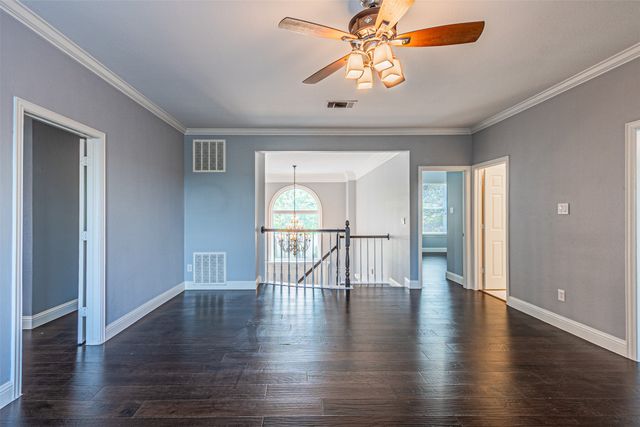 2108 Vista Ridge Court, Arlington, TX 76013