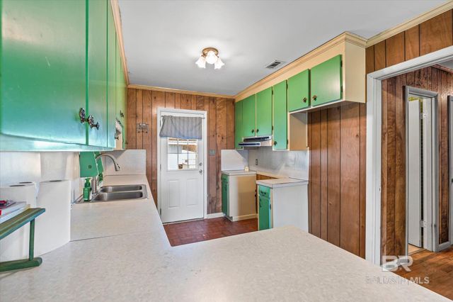 25689 County Road 55, Loxley, AL 36551