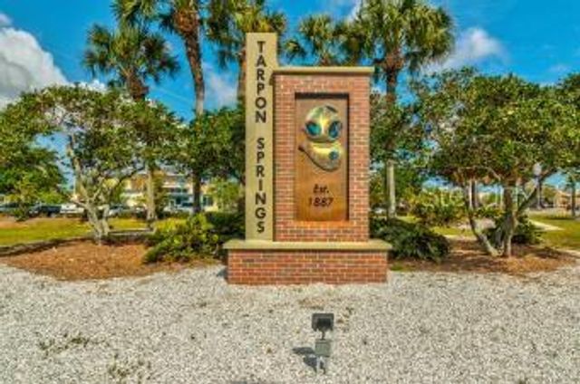 LOT 2 & 4 SEA BREEZE DRIVE, Tarpon Springs, FL 34689