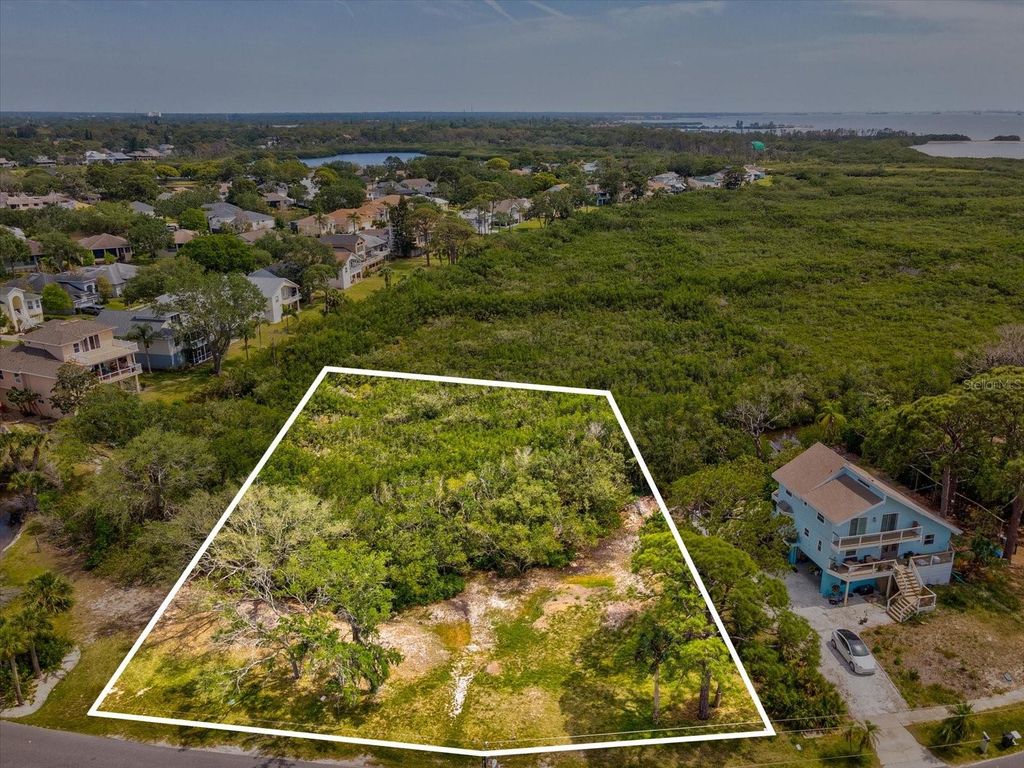LOT 2 & 4 SEA BREEZE DRIVE, Tarpon Springs, FL 34689