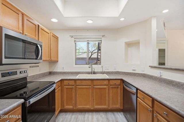 11680 E SAHUARO Drive 1060, Scottsdale, AZ 85259