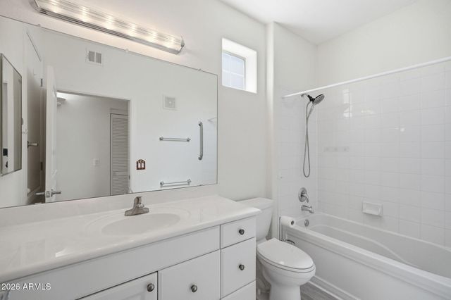 11680 E SAHUARO Drive 1060, Scottsdale, AZ 85259