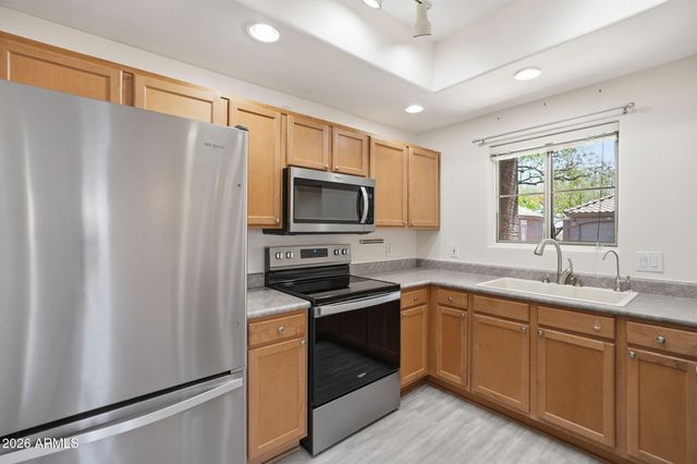11680 E SAHUARO Drive 1060, Scottsdale, AZ 85259