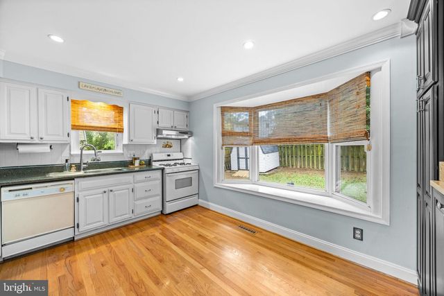 805 CHESTNUT GLEN GRTH, Baltimore, MD 21204
