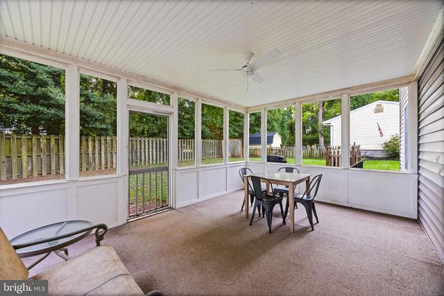 805 CHESTNUT GLEN GRTH, Baltimore, MD 21204