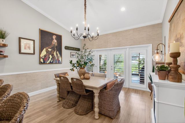 21400 Millbrook Court, Boca Raton, FL 33498