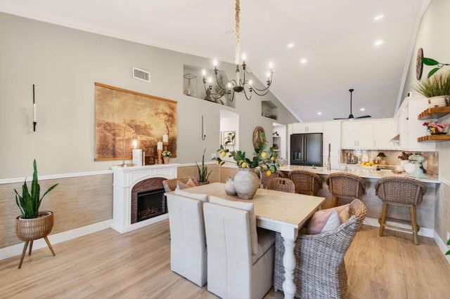 21400 Millbrook Court, Boca Raton, FL 33498