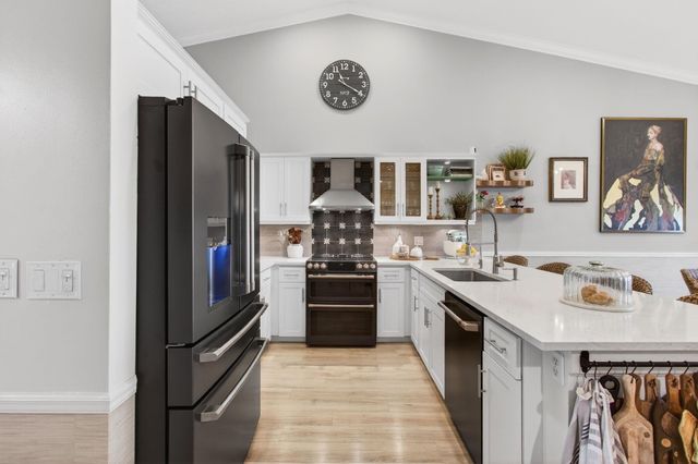 21400 Millbrook Court, Boca Raton, FL 33498