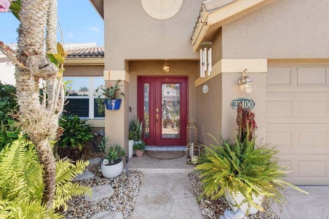 21400 Millbrook Court, Boca Raton, FL 33498