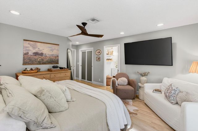 21400 Millbrook Court, Boca Raton, FL 33498