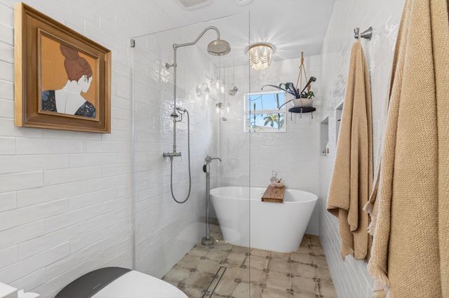 21400 Millbrook Court, Boca Raton, FL 33498