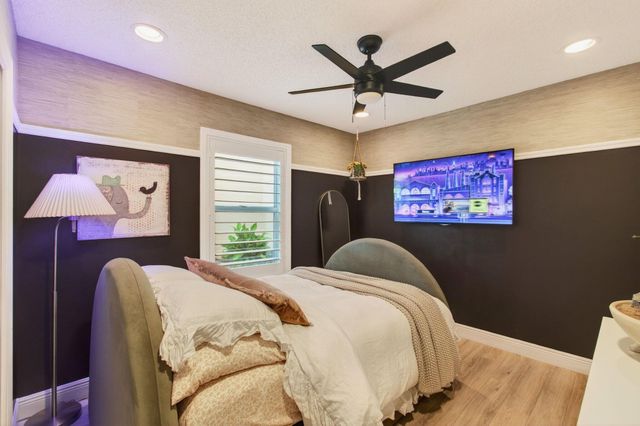 21400 Millbrook Court, Boca Raton, FL 33498