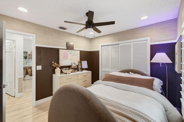 21400 Millbrook Court, Boca Raton, FL 33498