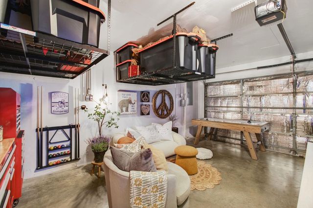 21400 Millbrook Court, Boca Raton, FL 33498