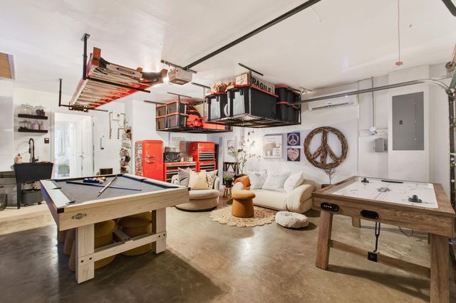 21400 Millbrook Court, Boca Raton, FL 33498