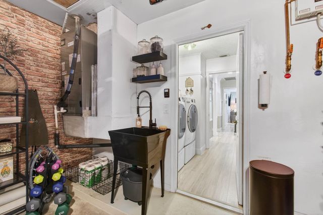 21400 Millbrook Court, Boca Raton, FL 33498