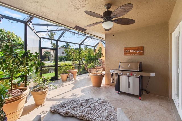 21400 Millbrook Court, Boca Raton, FL 33498