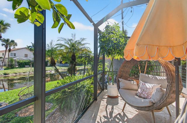 21400 Millbrook Court, Boca Raton, FL 33498