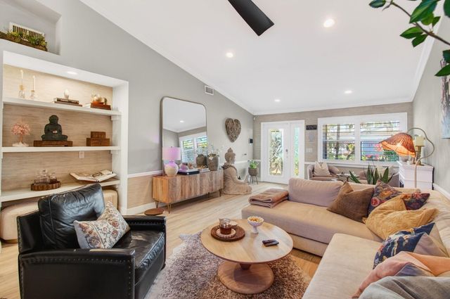 21400 Millbrook Court, Boca Raton, FL 33498